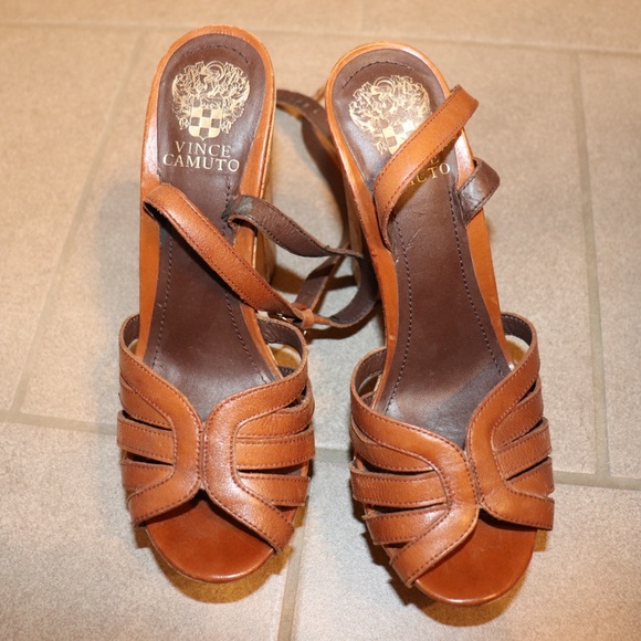 Vince Camuto brown leather wedges size 8.5 - Picture 4 of 4